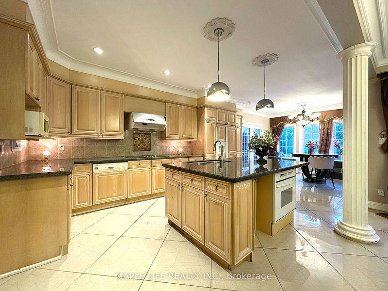 Richmond Hill, ON L4B 2X3,47 Ava CRES