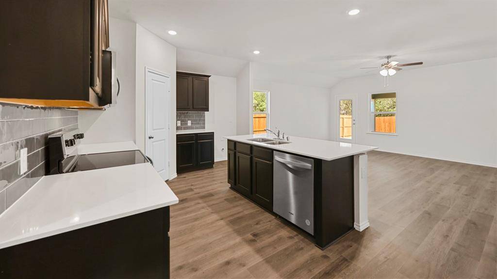 Josephine, TX 75173,415 English Oak Drive
