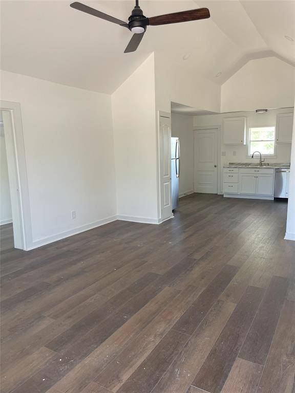 Mcgregor, TX 76657,217 Hayes Street