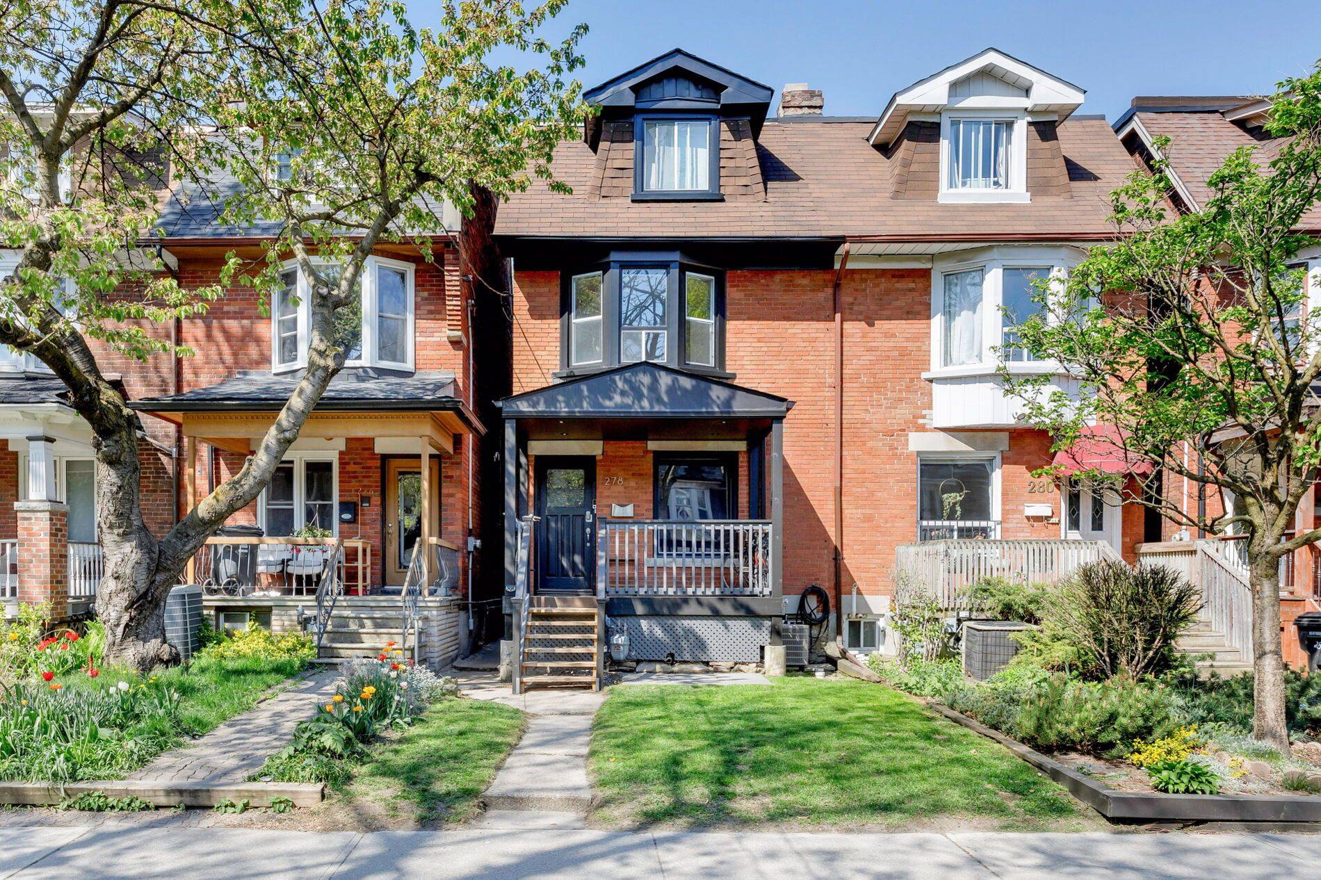Toronto C01, ON M6H 3W3,278 St. Clarens AVE