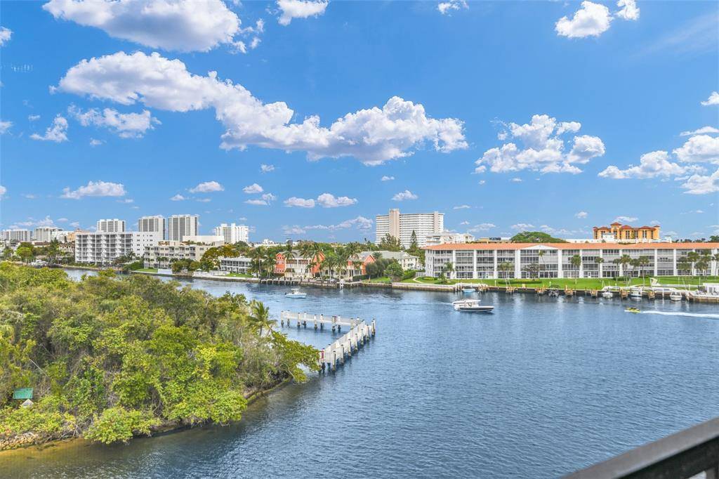 Deerfield Beach, FL 33441,1631 Riverview Rd #606