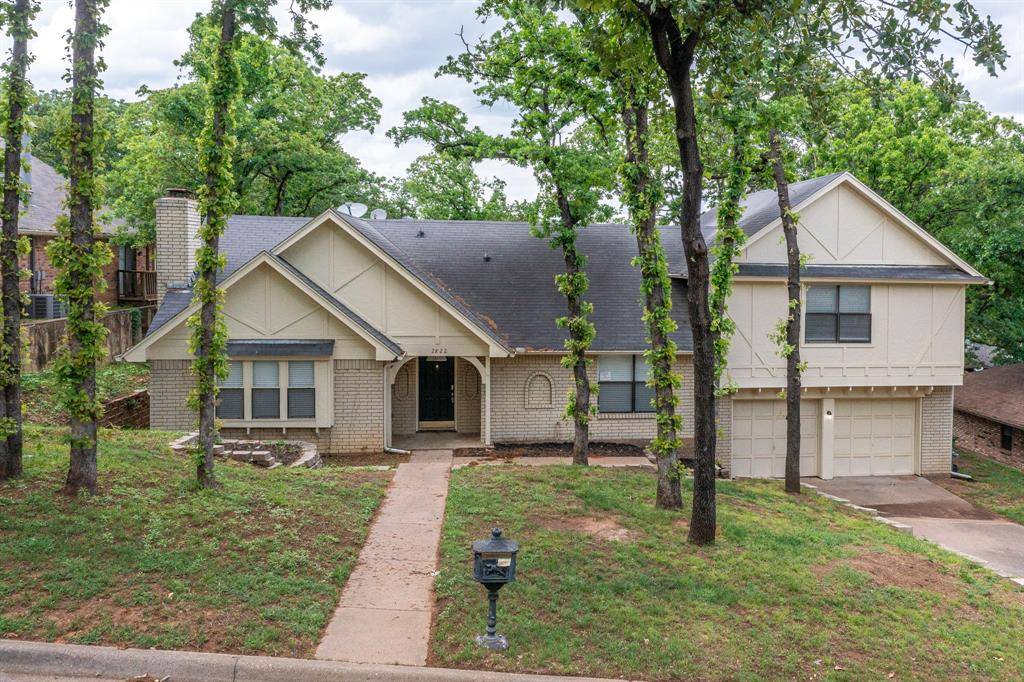 Grapevine, TX 76051,2822 Ridgewood Drive