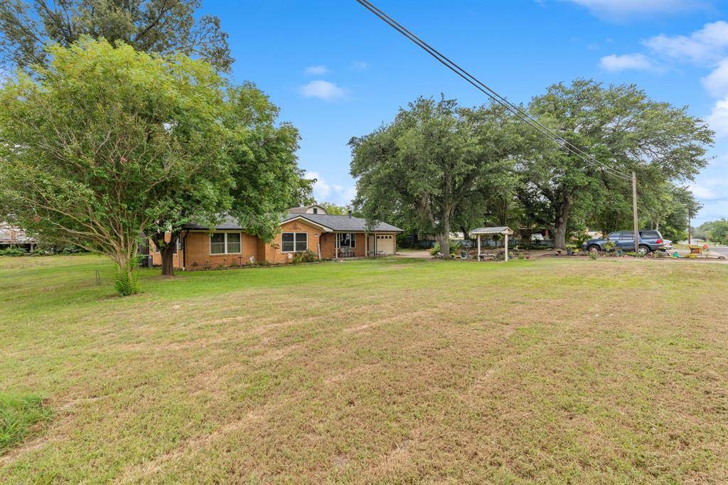 Van, TX 75790,1084 E Main Street