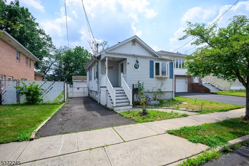 Linden City, NJ 07036,307 Lincoln St