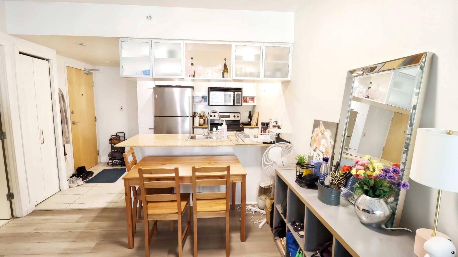 Calgary, AB T2R 1S5,1110 11 ST SW #1901