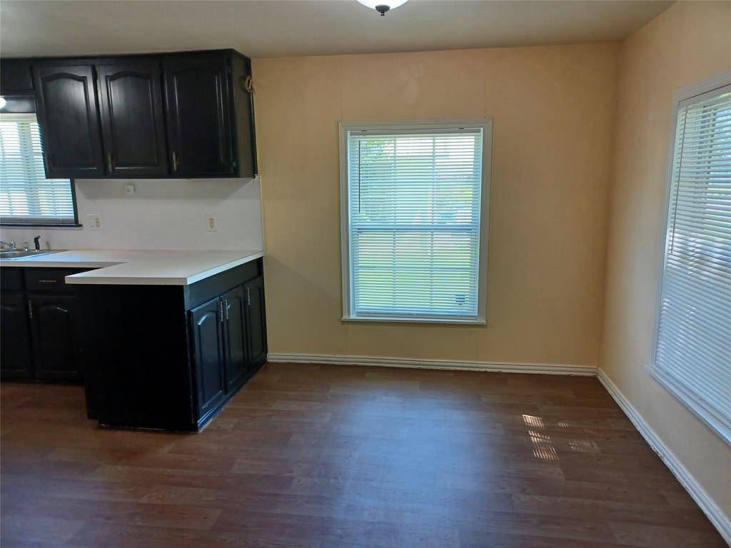 Mansfield, TX 76063,107 Brown Street