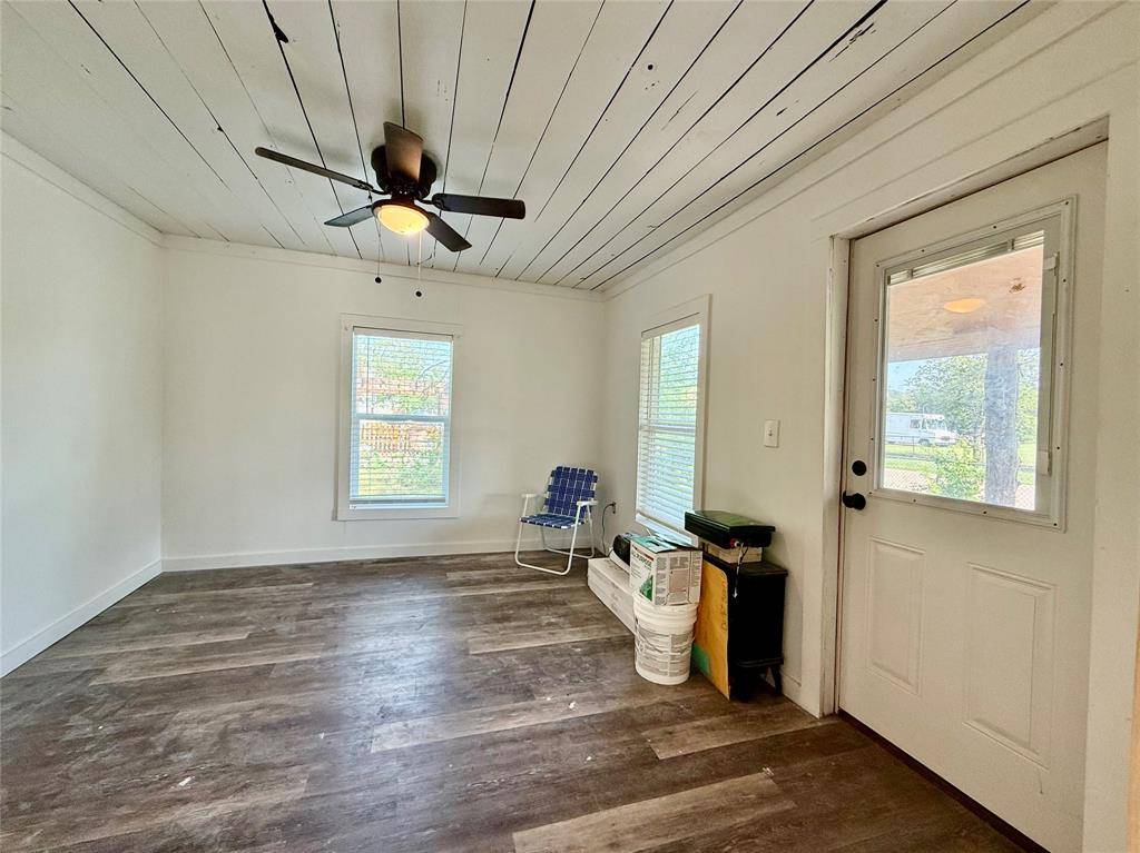 Mineral Wells, TX 76067,1016 SE 3rd Street