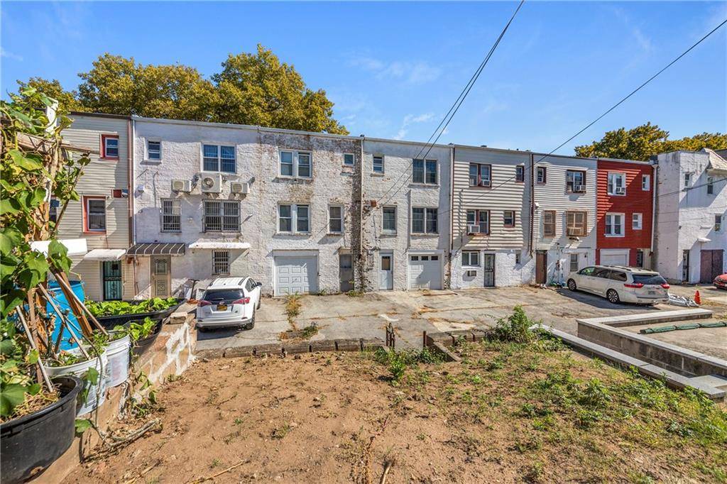 Brooklyn, NY 11229,2022 Ford ST