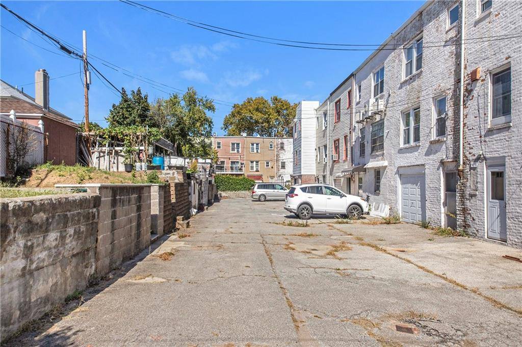 Brooklyn, NY 11229,2022 Ford ST