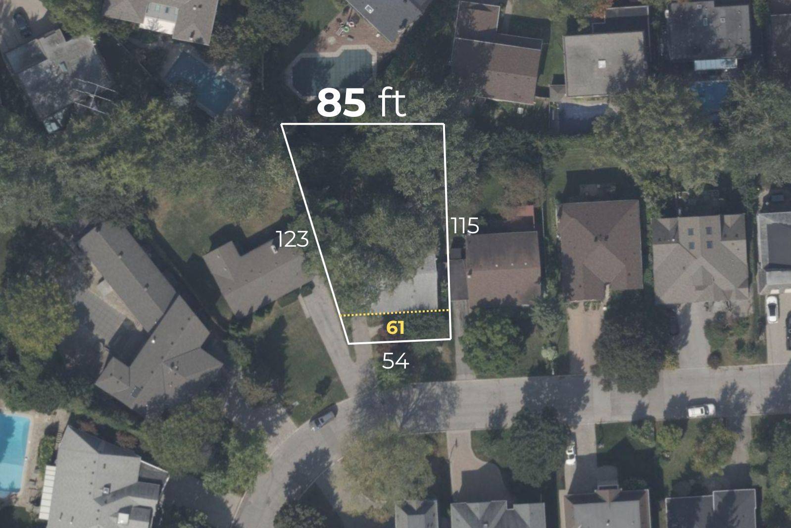 Toronto C13, ON M3B 2J2,26 Grangemill CRES