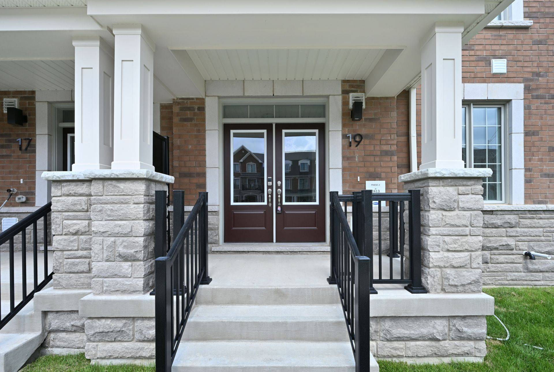 Caledon, ON L7C 4N7,19 Cullingtree PL