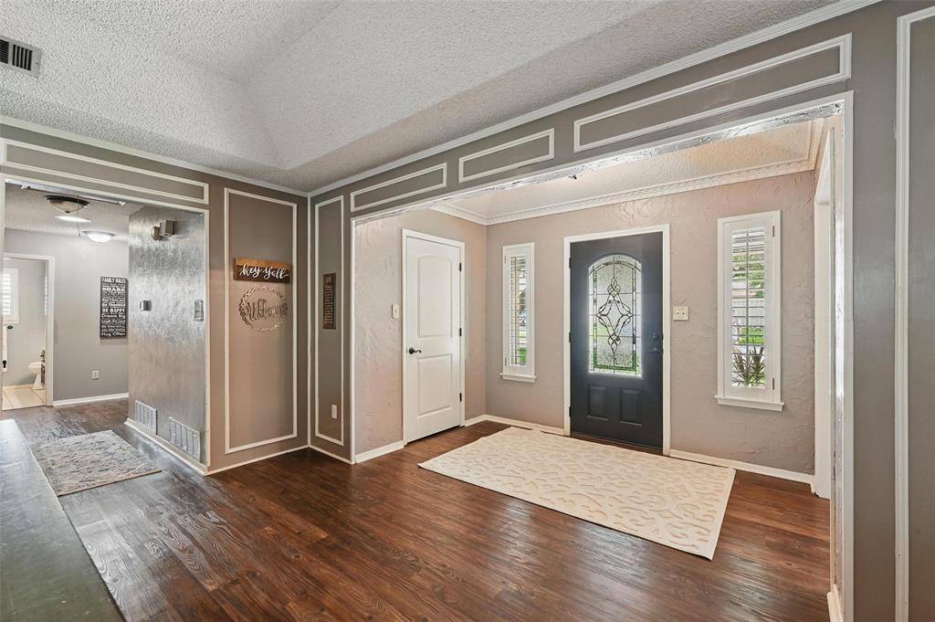 Arlington, TX 76016,4109 Three Oaks Drive