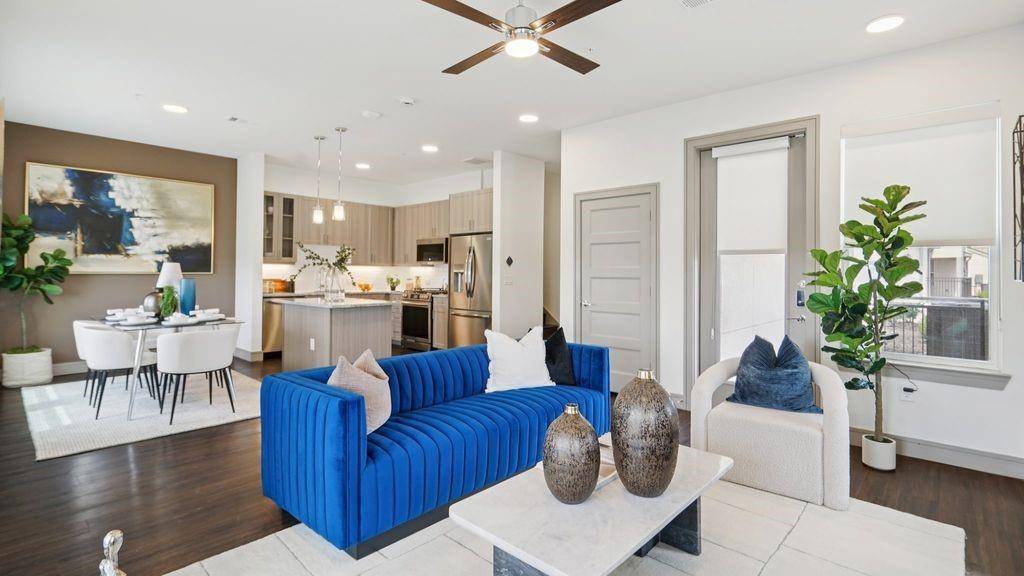 Frisco, TX 75035,11233 American Elm Way #16102
