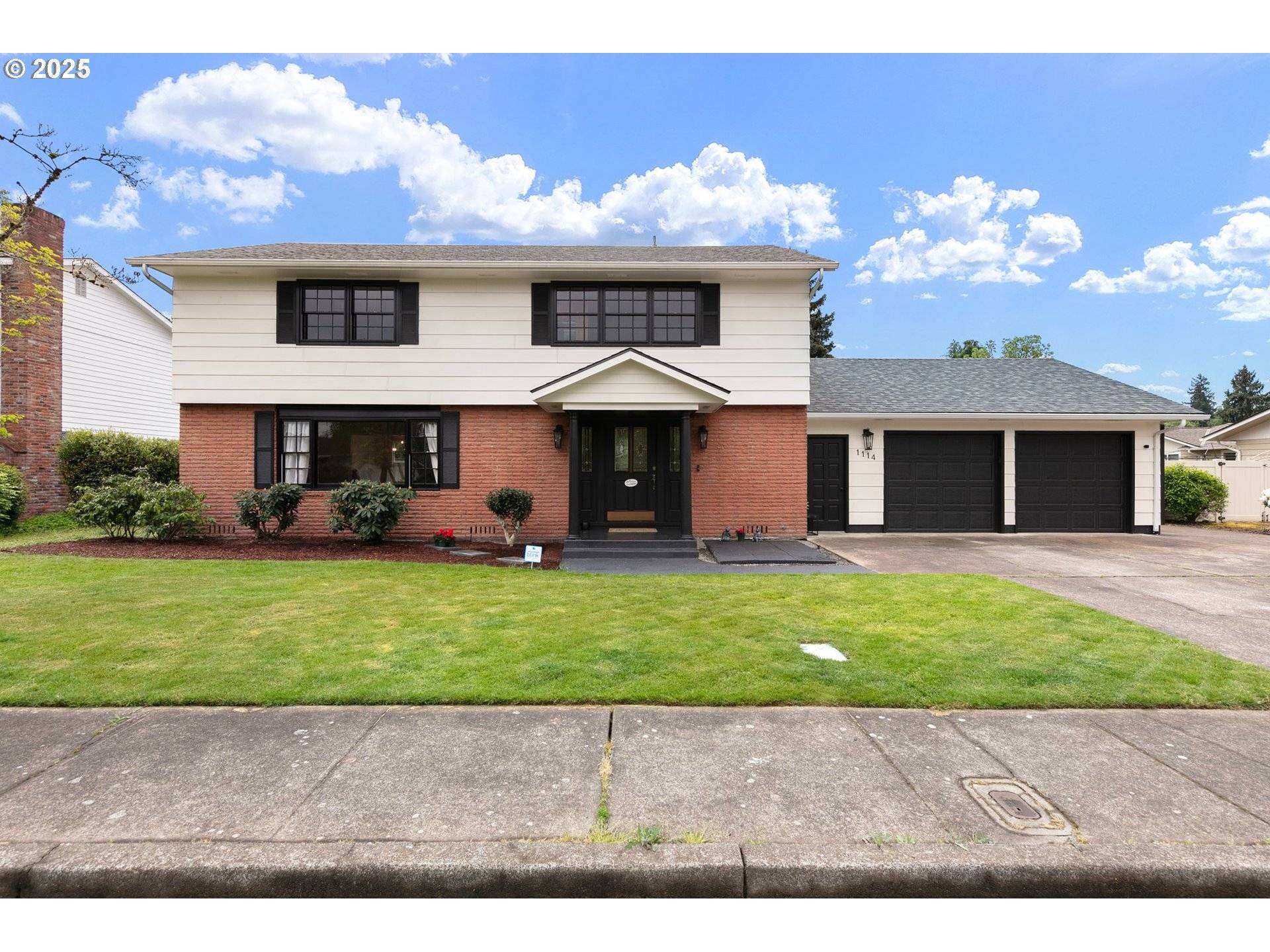 Albany, OR 97321,1114 LAKEWOOD DR SW