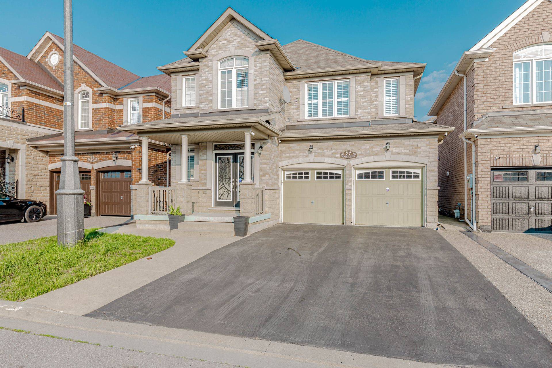 Brampton, ON L6P 3G7,27 Fossil ST