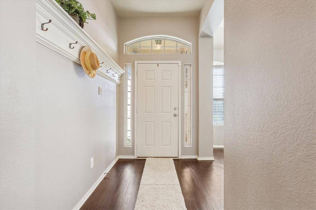 Mcgregor, TX 76657,704 Caddo Trail