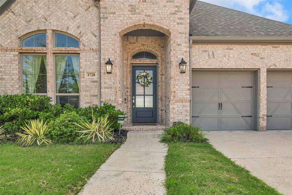 Van Alstyne, TX 75495,1728 Cannon Street