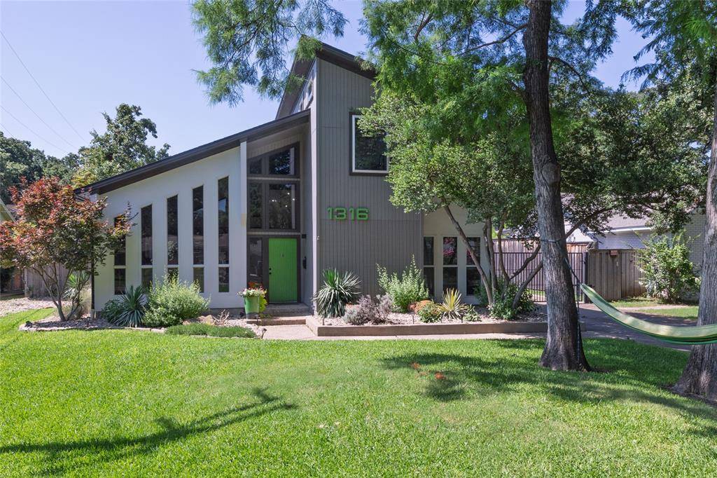 Arlington, TX 76012,1316 Ridgewood Terrace