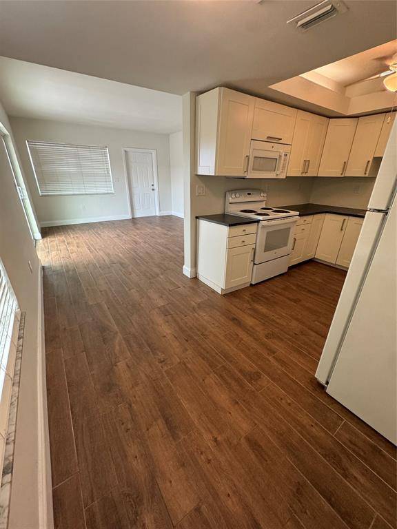 Pompano Beach, FL 33062,315 SE 23rd Ave #4