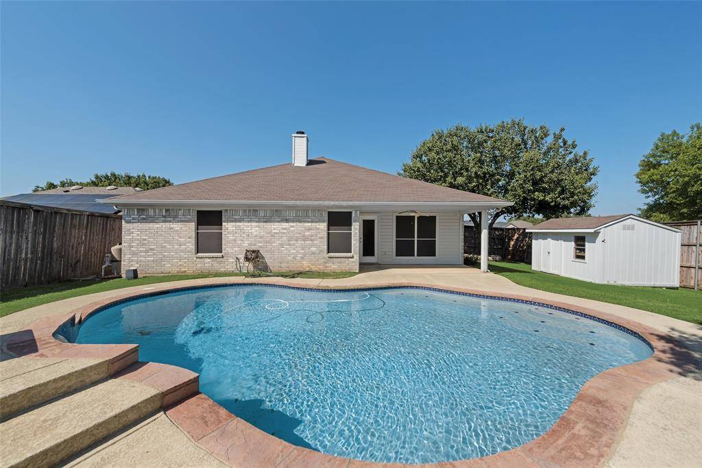Saginaw, TX 76179,541 Cambridge Drive