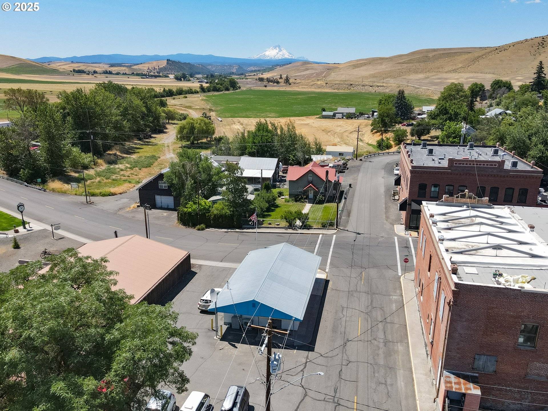 Dufur, OR 97021,96 N MAIN ST