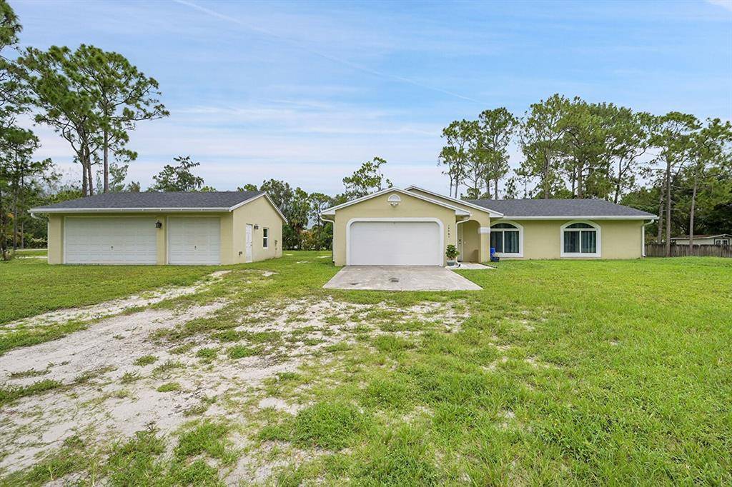 Loxahatchee, FL 33470,14767 66th St