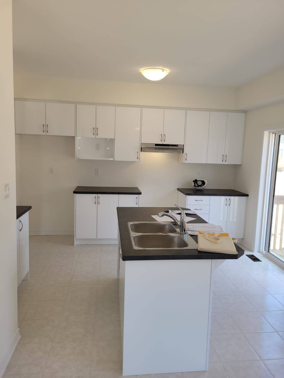Brant, ON N3T 5L8,12 Poole ST