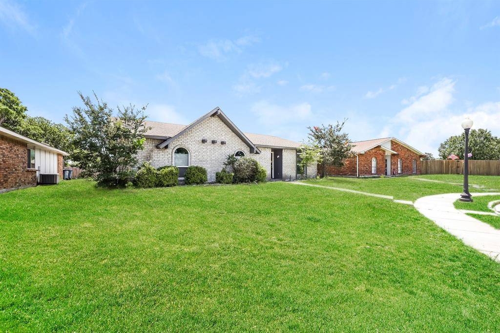 Rowlett, TX 75088,8910 MIAMI Drive