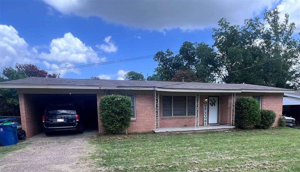 Lindale, TX 75771,204 Mount Sylvan Street