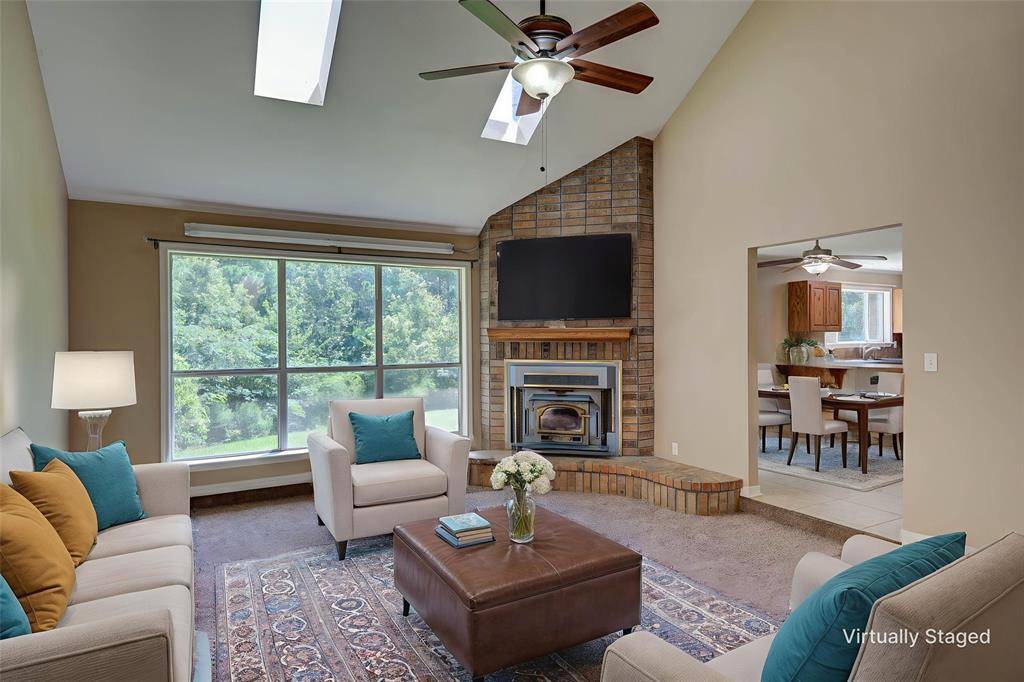 Shreveport, LA 71107,6956 Soda Point Drive