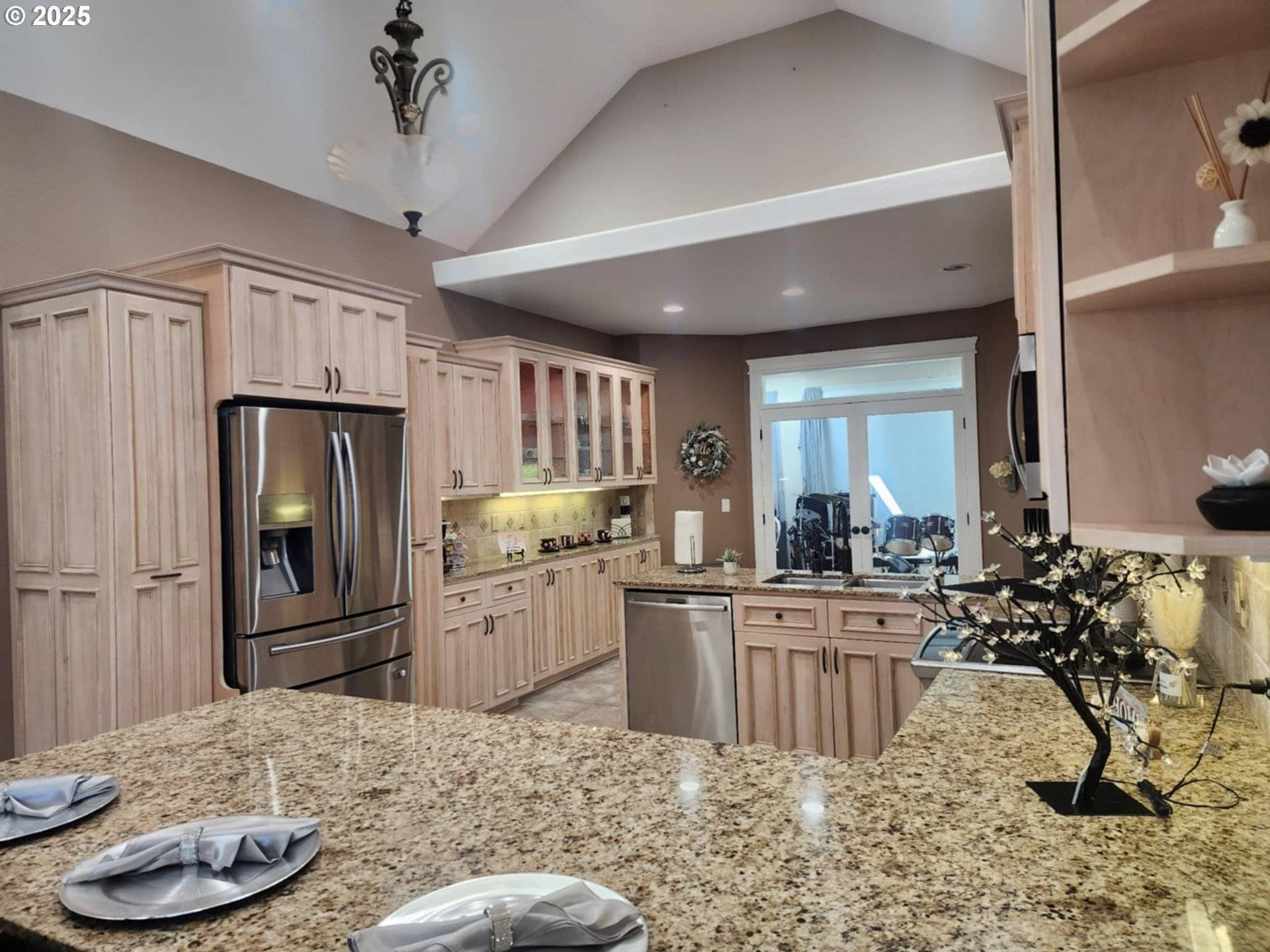 Florence, OR 97439,2148 WILLOW LOOP