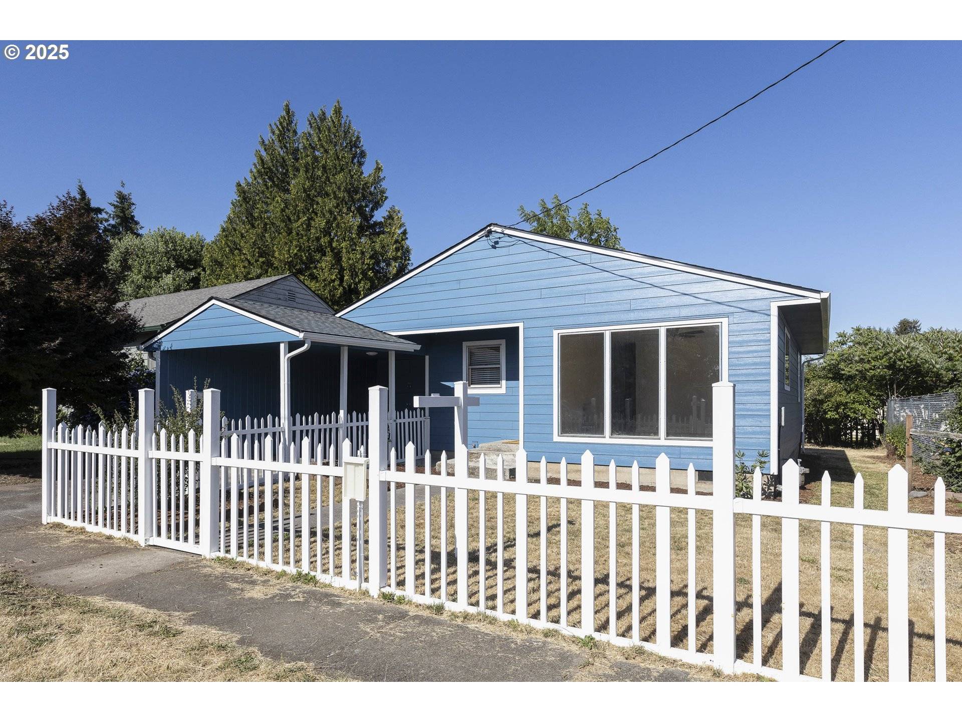 Stayton, OR 97383,969 N BIRCH AVE