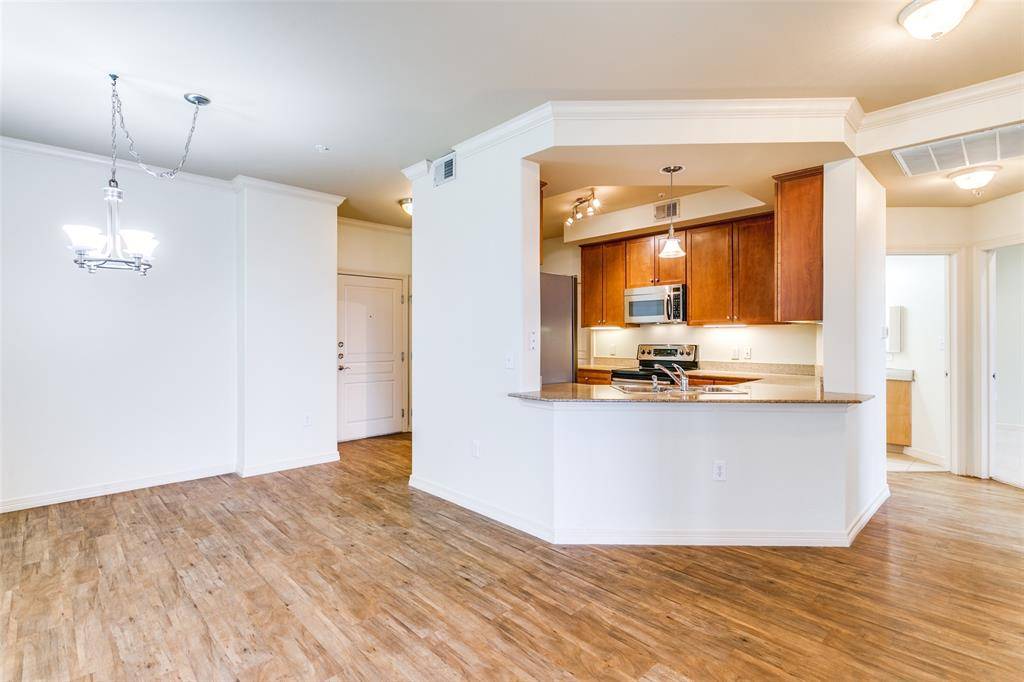 Irving, TX 75039,330 Las Colinas Boulevard E #708