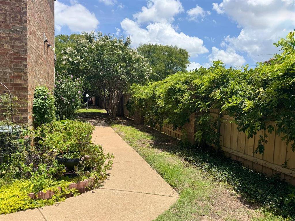 Arlington, TX 76011,1108 Quail Valley Lane #122