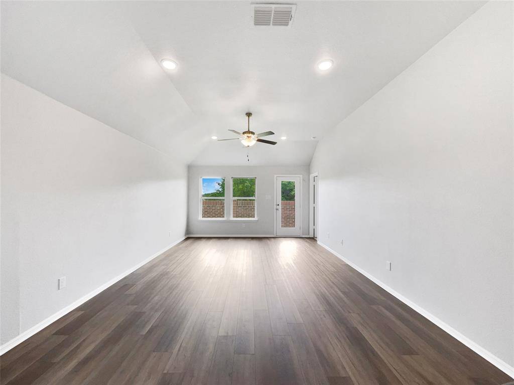 Corinth, TX 76210,3413 Duncan Way