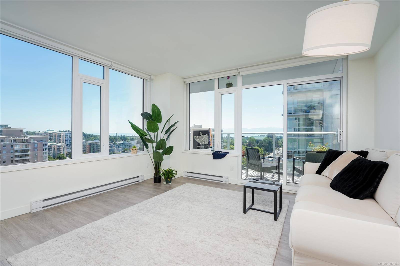 Victoria, BC V8W 0G3,845 Johnson St #1702