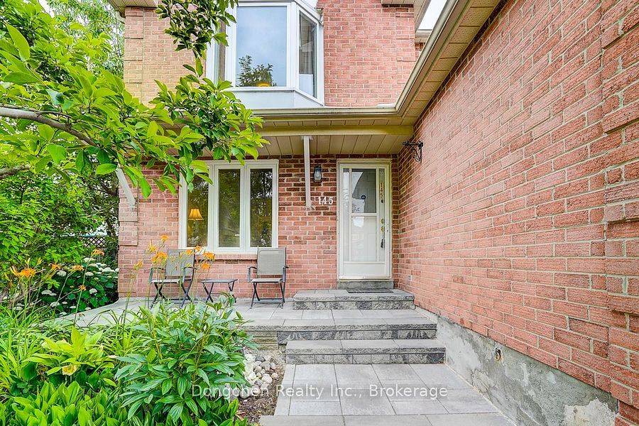 Vaughan, ON L4J 7B6,145 Brownridge DR