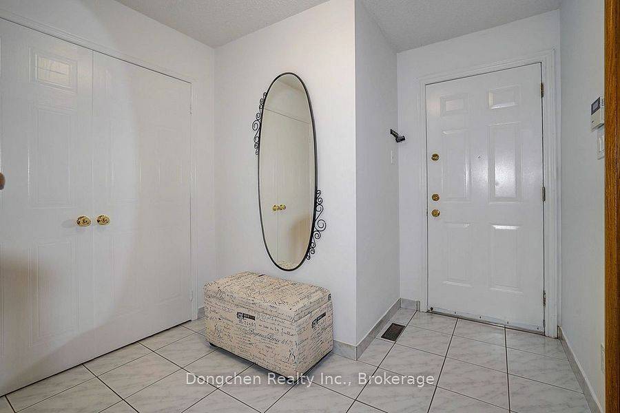 Vaughan, ON L4J 7B6,145 Brownridge DR
