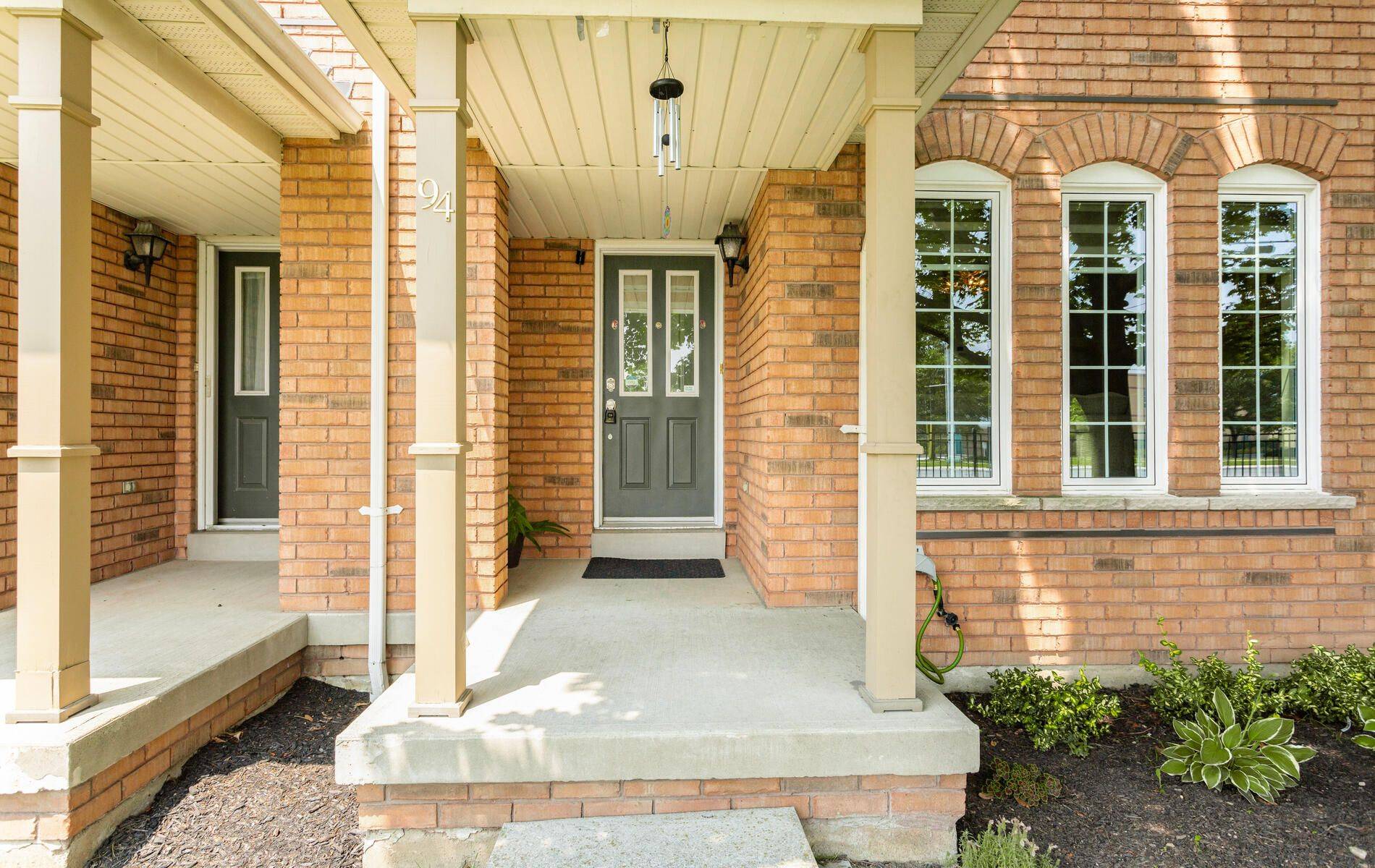 Mississauga, ON L5M 6G7,2665 Thomas ST #94