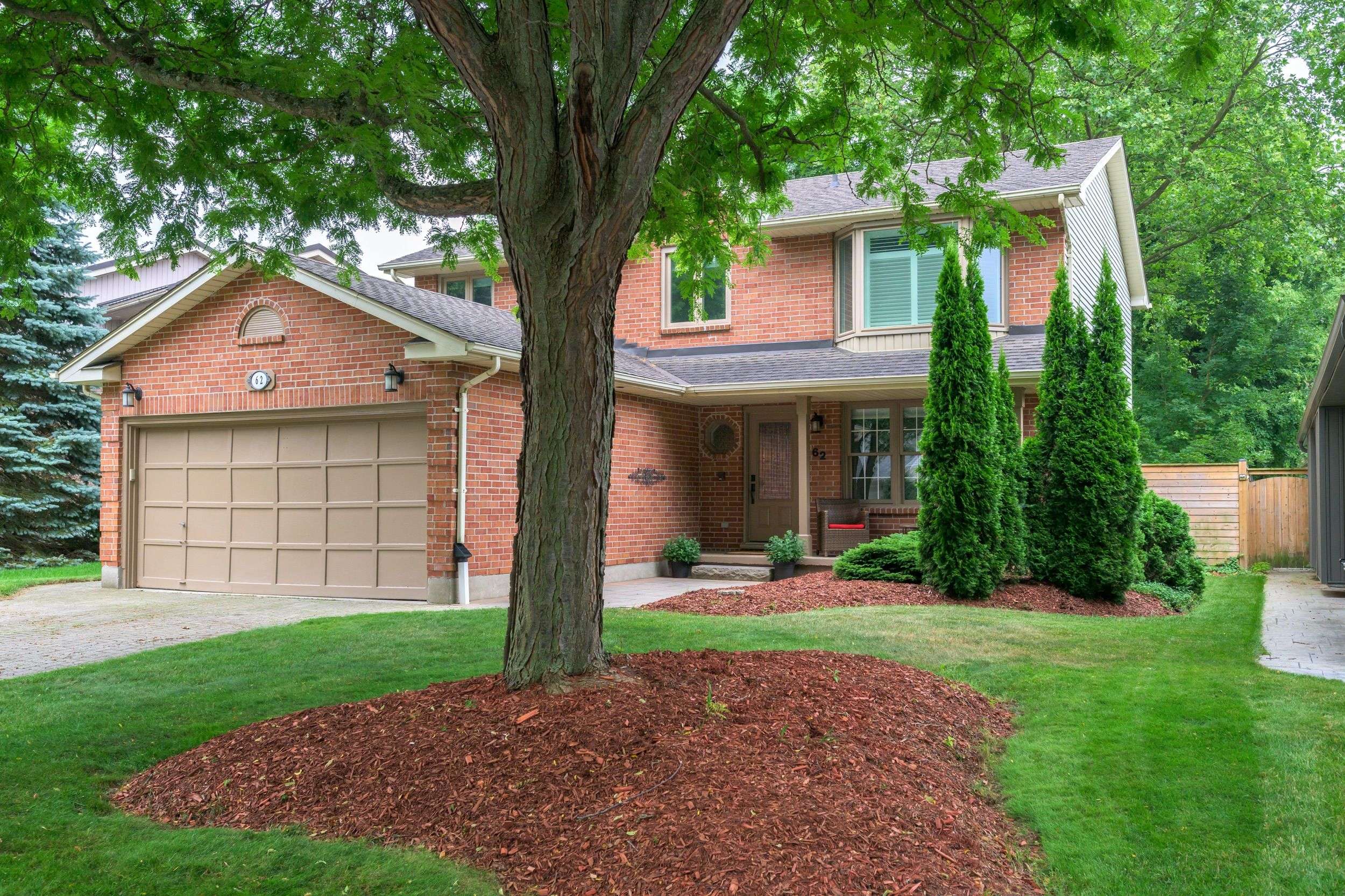 London North, ON N6H 4Y3,62 Chalfont CRES