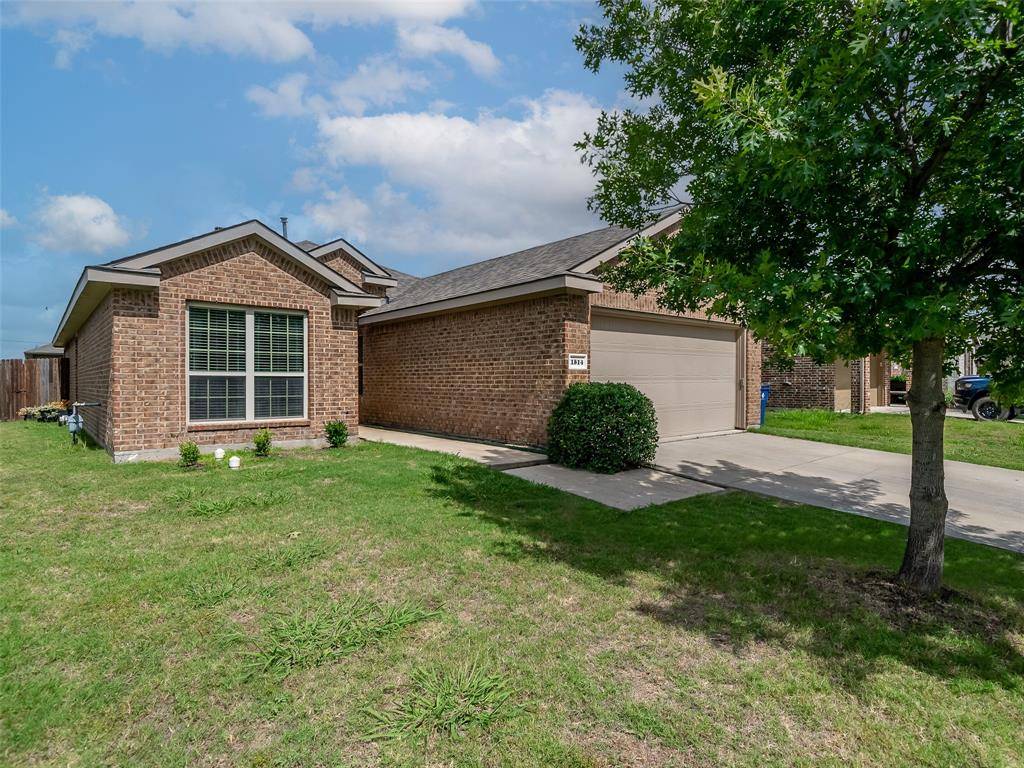 Van Alstyne, TX 75495,1514 Greenbrier Drive