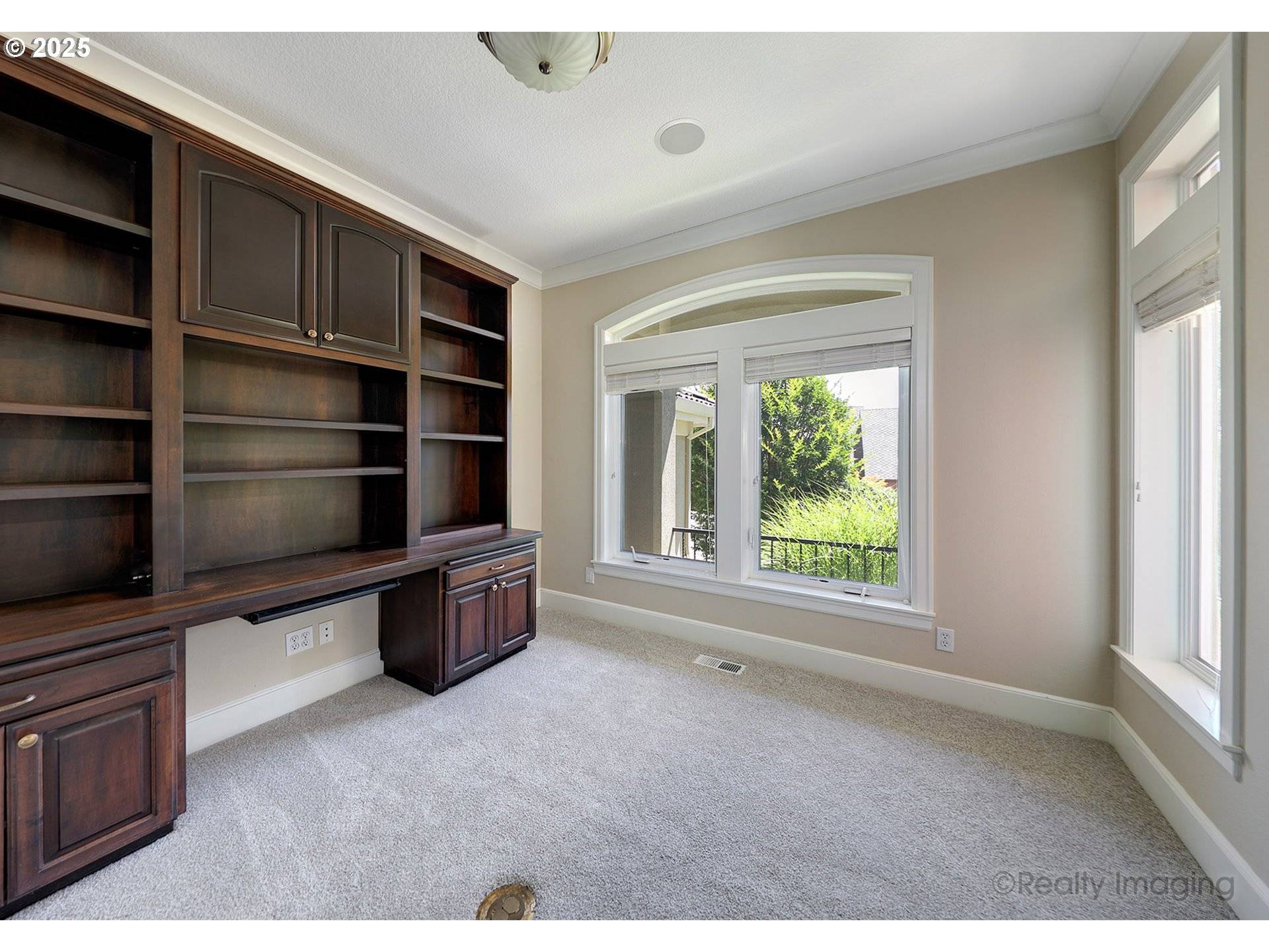 Portland, OR 97229,2327 NW PINNACLE DR