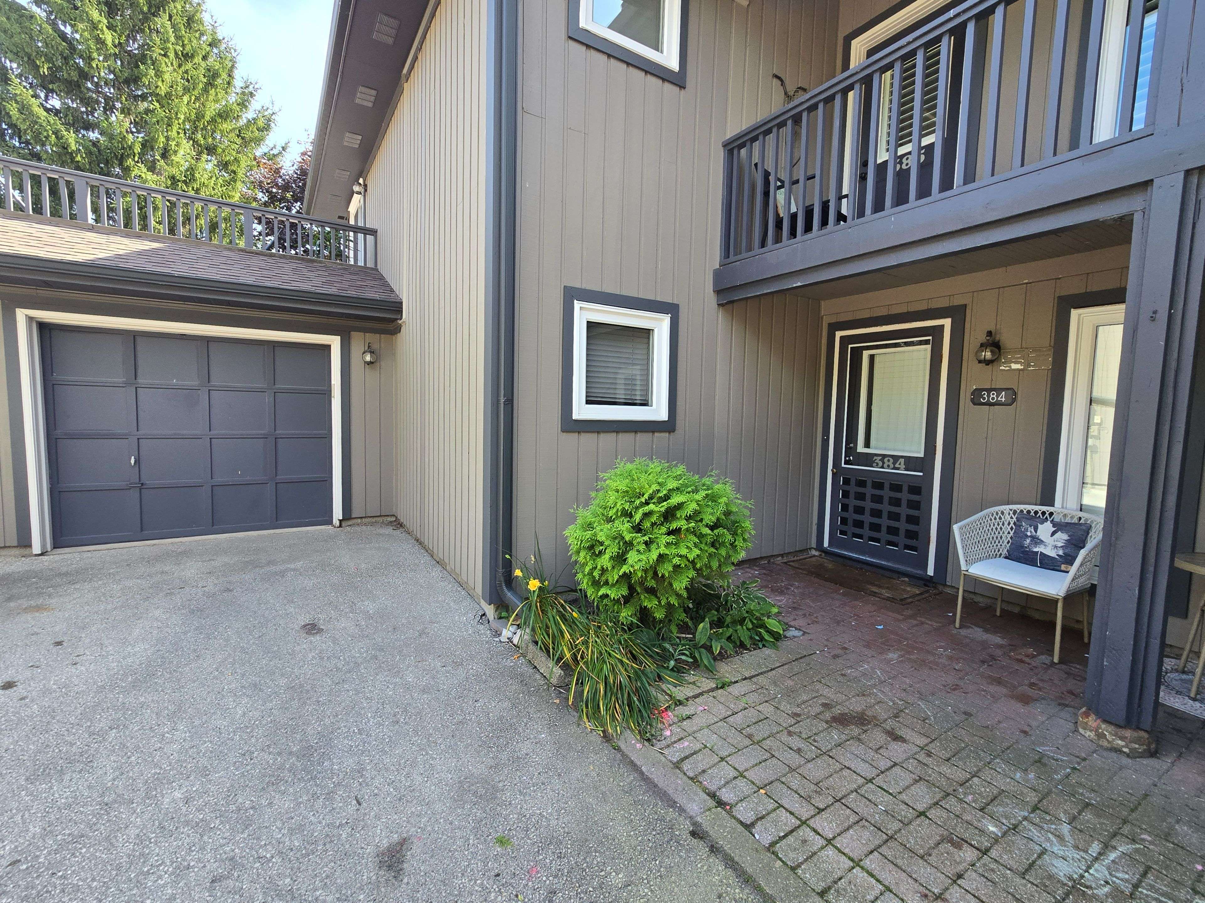Collingwood, ON L9Y 5C7,384 Mariners WAY #32