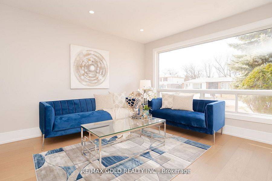 Brampton, ON L6T 1T2,41 Danesbury CRES