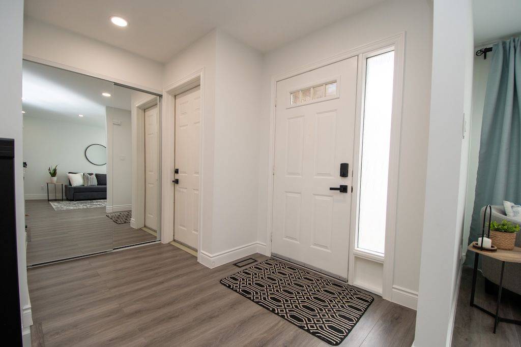 Peterborough East, ON K9L 1R4,2546 Marsdale DR