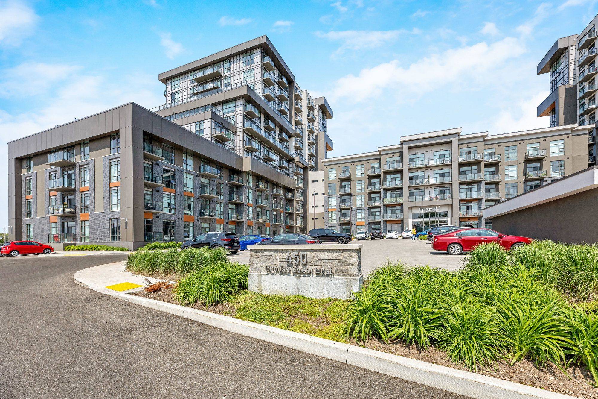 Hamilton, ON L8B 1Z2,450 Dundas ST E #1106