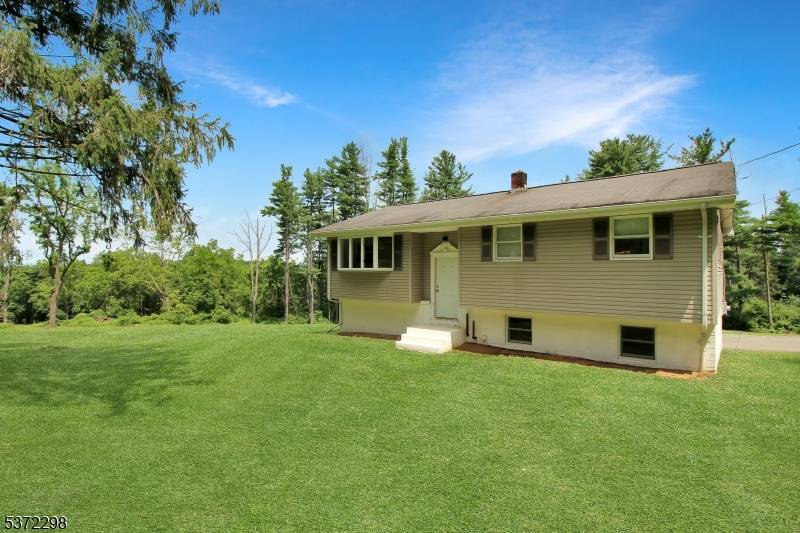 White Twp., NJ 07823,414 Hazen Oxford Rd