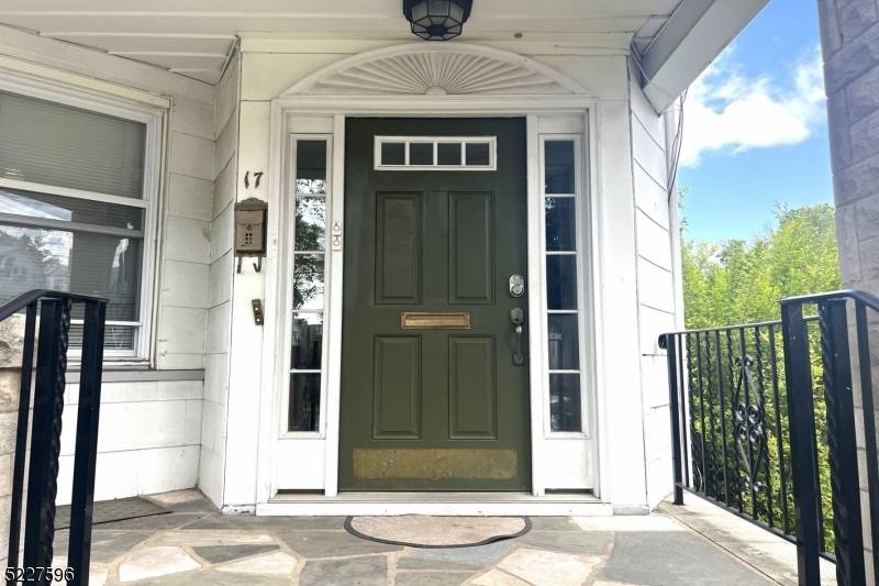 Bloomfield Twp., NJ 07003,19 Spring St