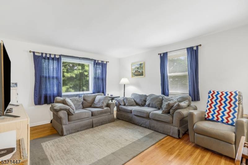 Springfield Twp., NJ 07081,300 Wilson Rd #A