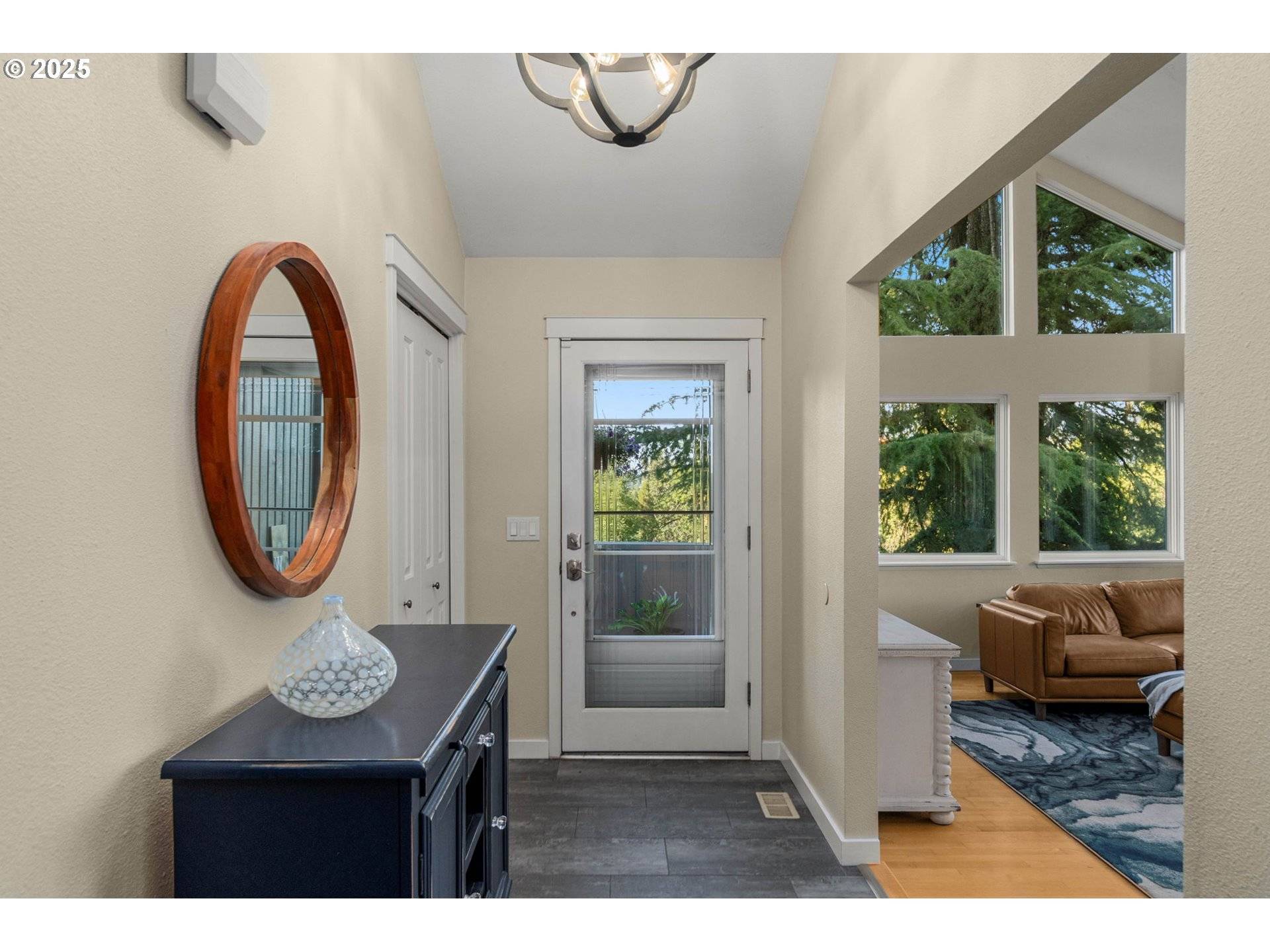 West Linn, OR 97068,19428 WILDERNESS DR